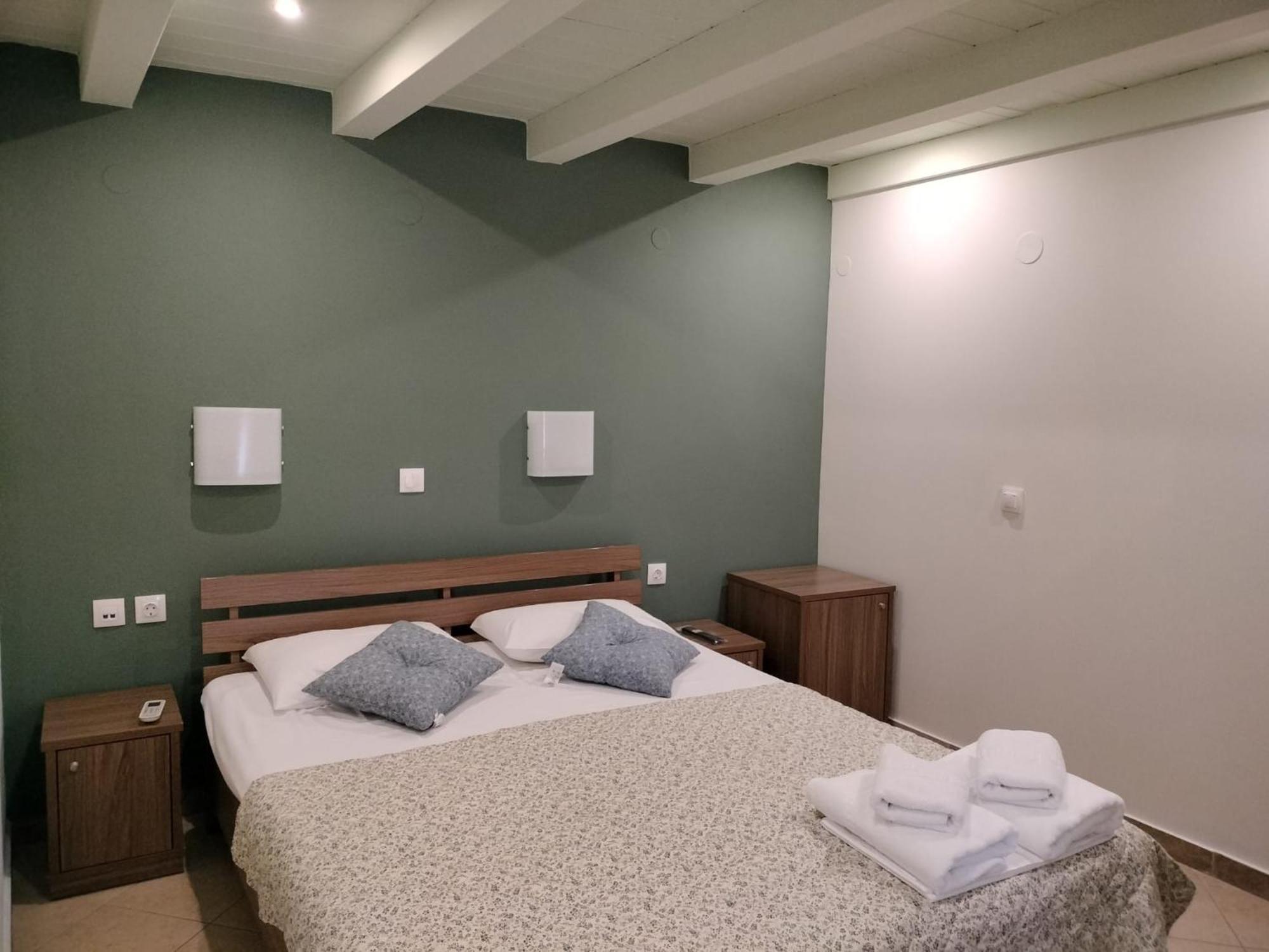 Anassa Deluxe Apartments & Studios Скала-Потамиас Экстерьер фото