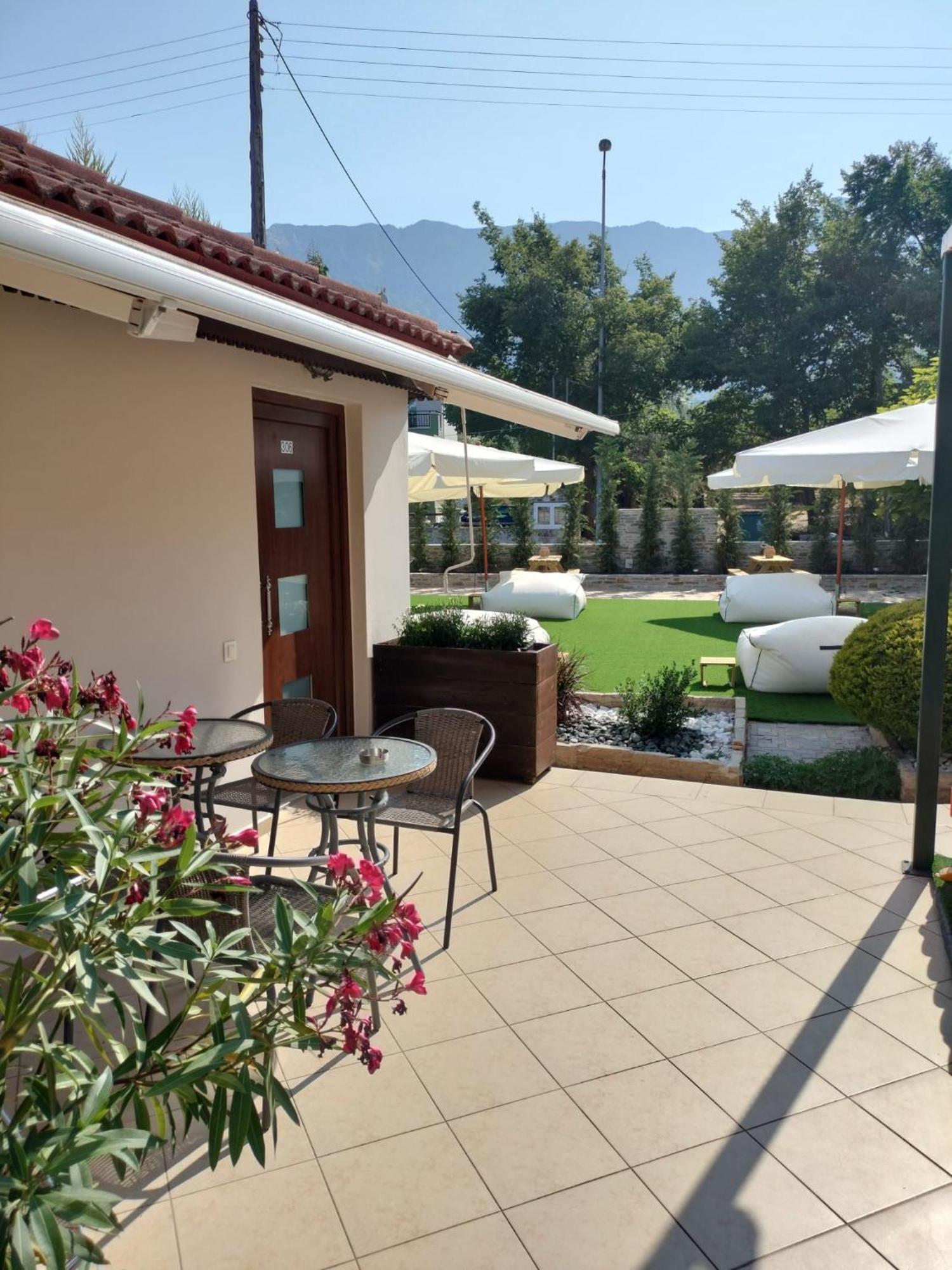 Anassa Deluxe Apartments & Studios Скала-Потамиас Экстерьер фото
