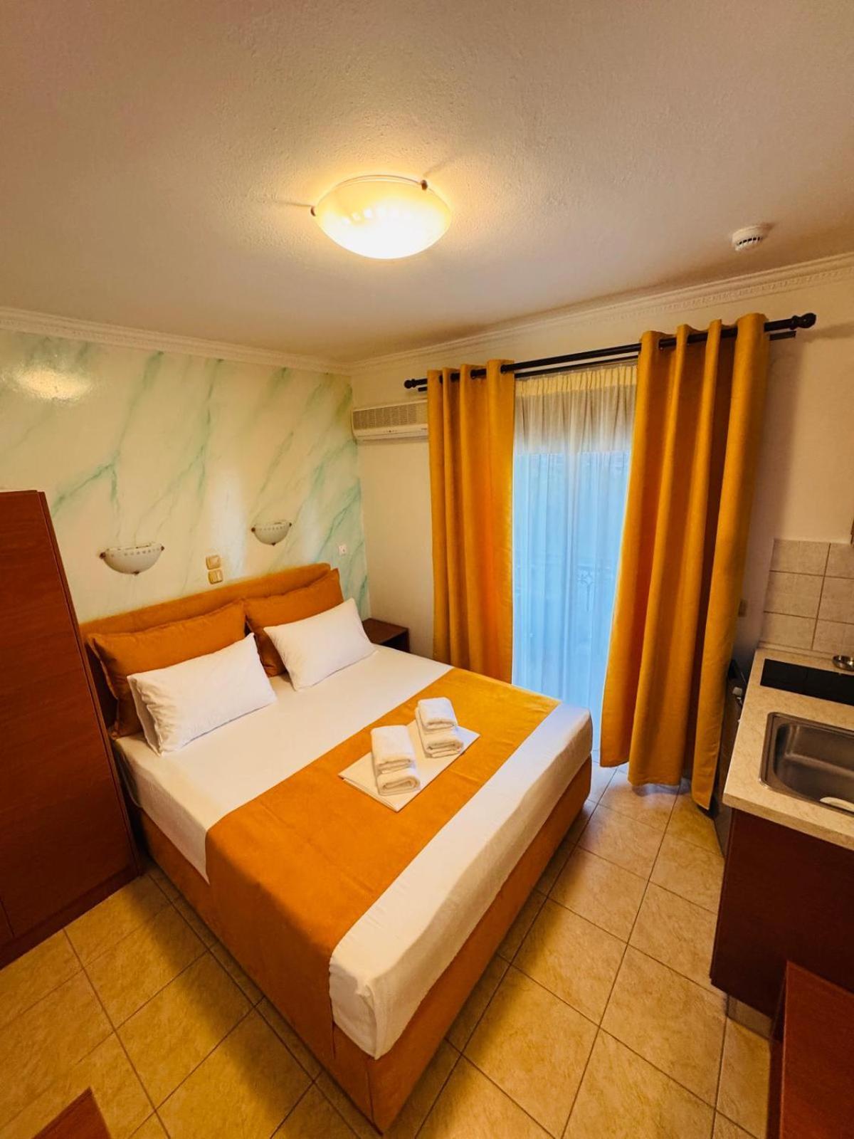 Anassa Deluxe Apartments & Studios Скала-Потамиас Экстерьер фото
