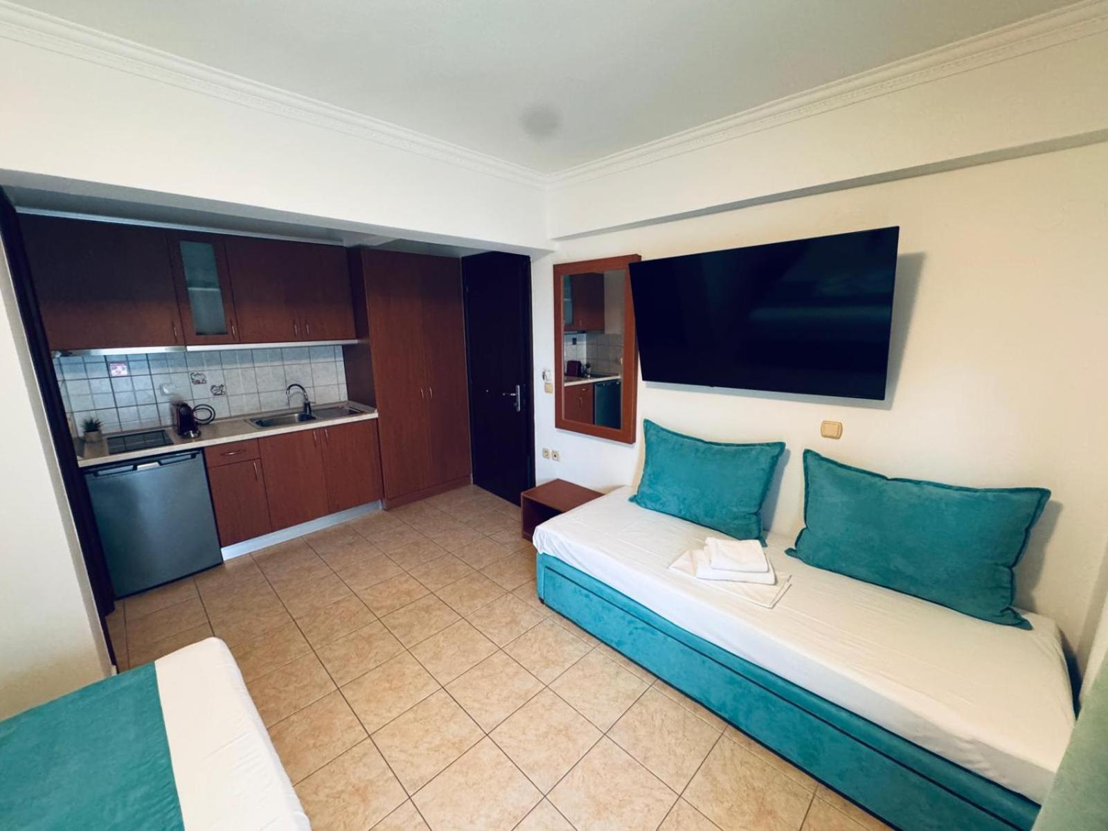 Anassa Deluxe Apartments & Studios Скала-Потамиас Экстерьер фото